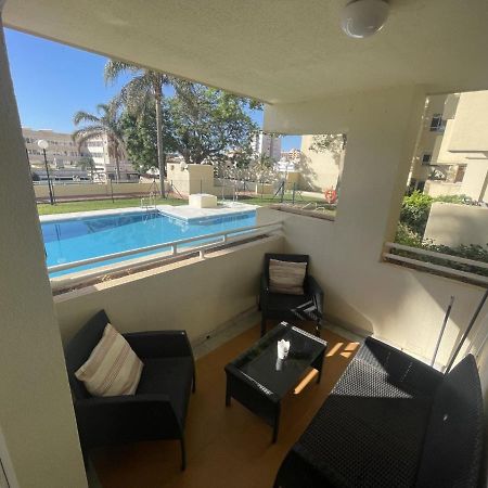 Apartmán Apartamento En La Carihuela Con Piscina Y Parking, Al Lado De La Playa Torremolinos Exteriér fotografie